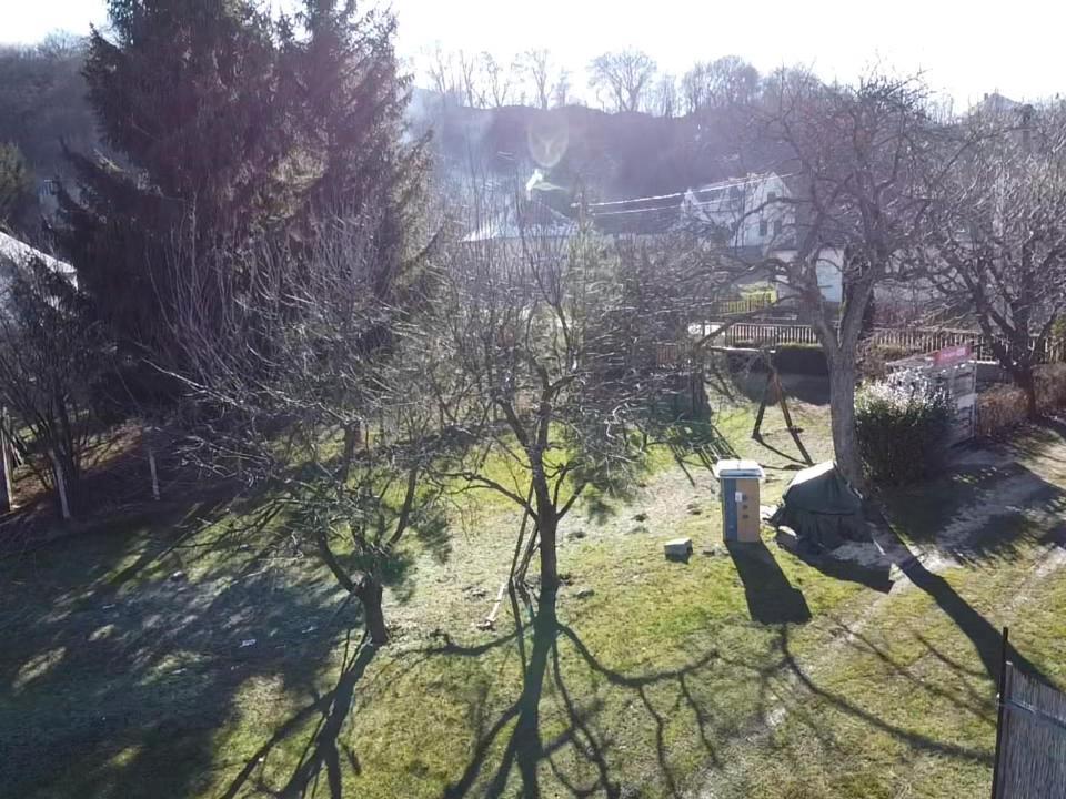 Devenyi Vendeghaz Apartment Csesznek Bagian luar foto